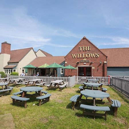 Willows, Blackburn By Marston'S Inn Exterior foto