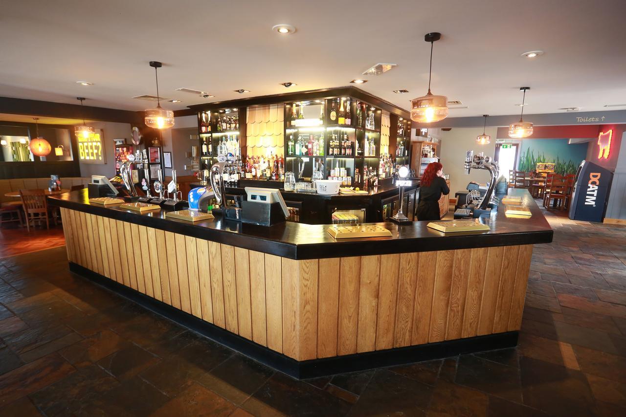 Willows, Blackburn By Marston'S Inn Exterior foto